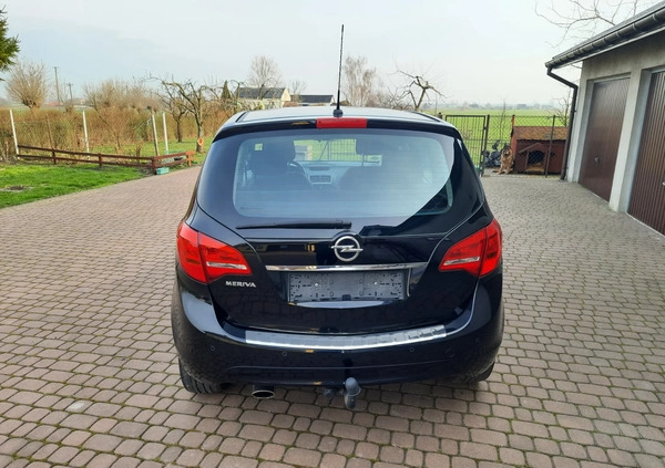 Opel Meriva cena 22900 przebieg: 208000, rok produkcji 2011 z Krośniewice małe 379